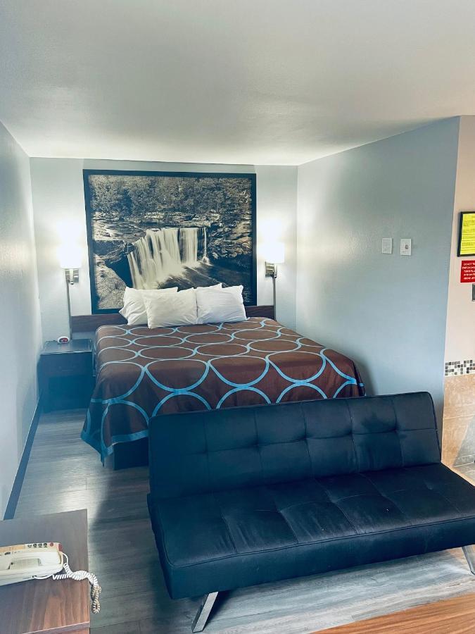 Super 8 By Wyndham Corbin Ky Motel Eksteriør billede
